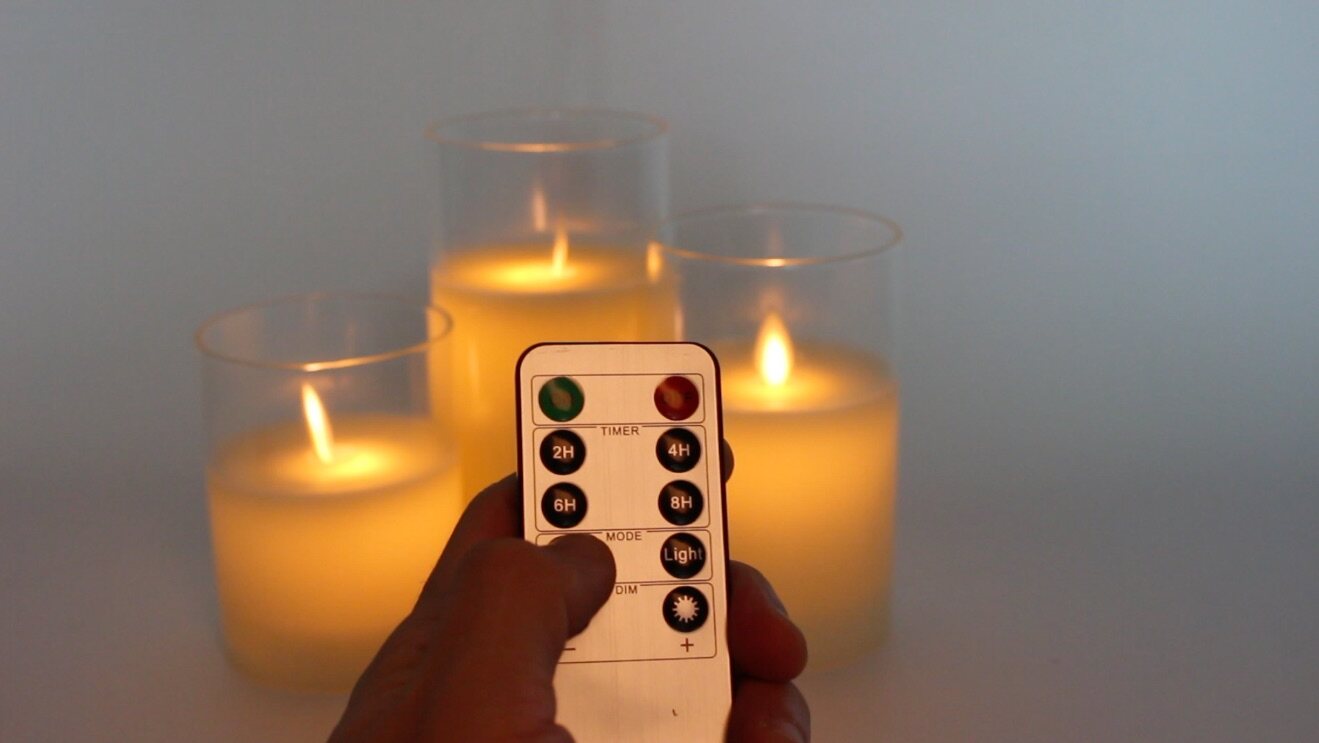 Glass Flameless Candles Set Real Wax Pillars & Moving Flame Wick LED Candles and 10-Key Remote Control with Timer, Battery Operated, Diameter 7.5cm