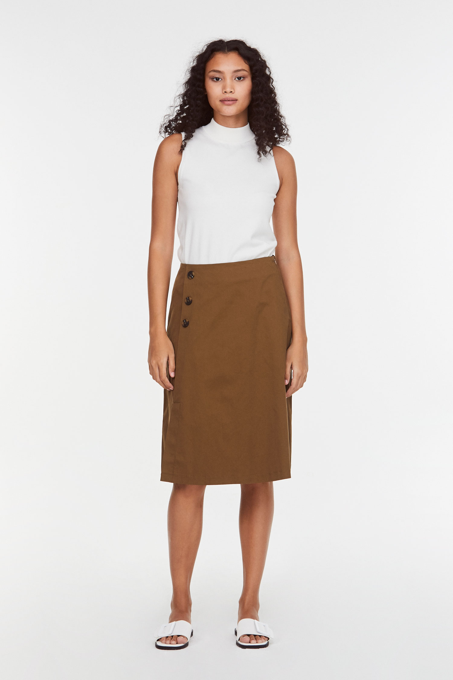 iORA A-LINE BUTTONS SKIRT